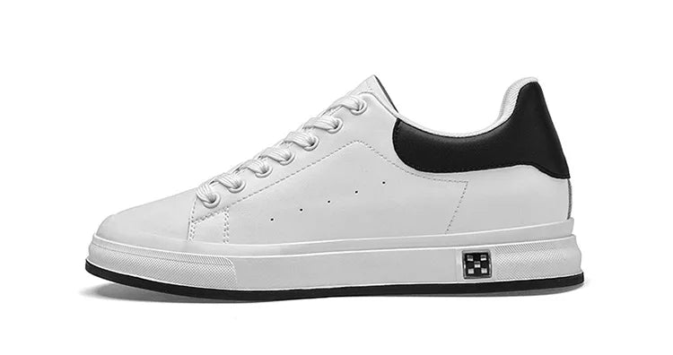 UpMe Elevation Sneaker