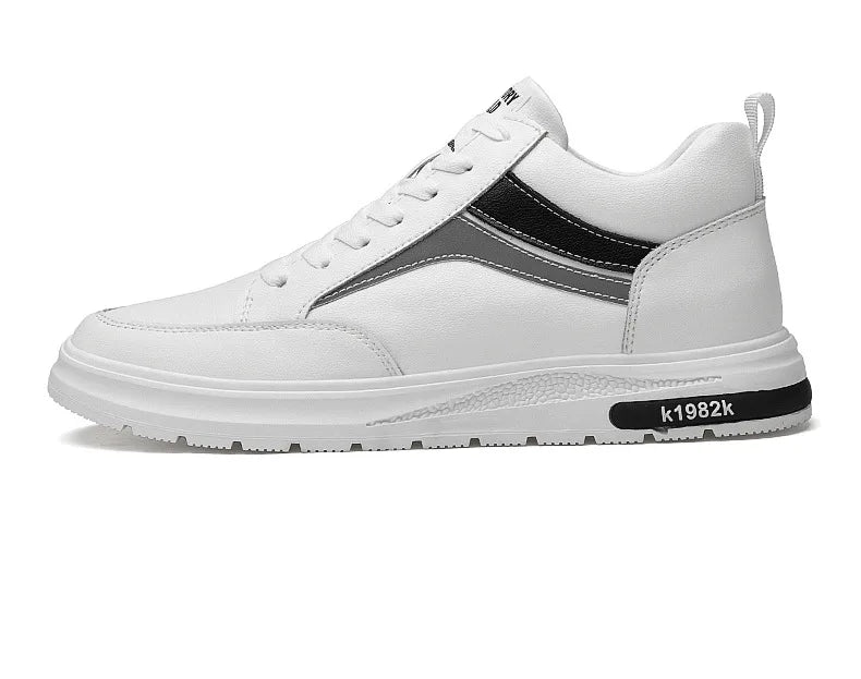 UpMe Elevation Sneaker