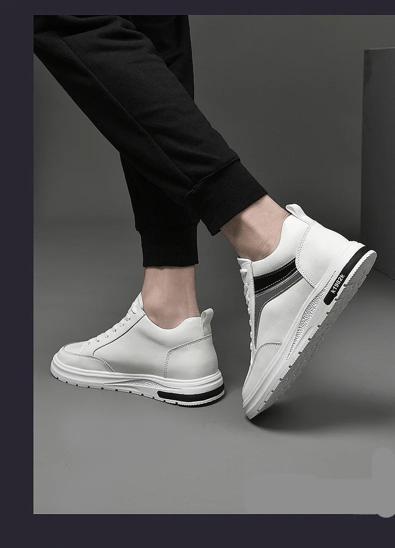 UpMe Elevation Sneaker